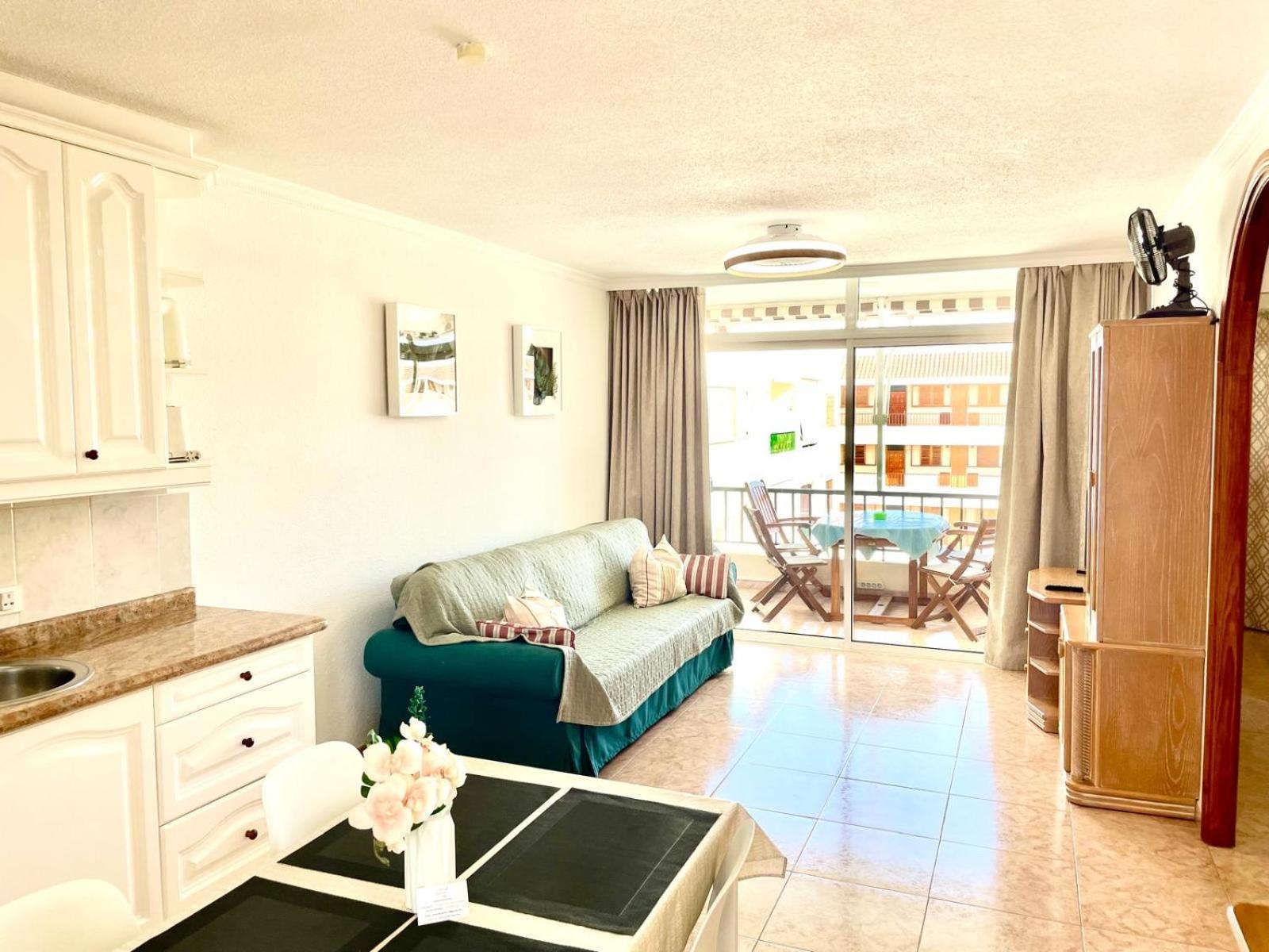 Tenerifeopenhome Bright Penthouse On The Cristianos *