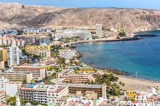 Apartment Tenerifeopenhome Bright Penthouse On The Cristianos Arona (Tenerife)