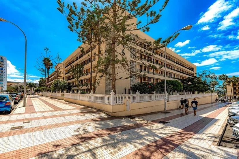 Apartment Tenerifeopenhome Bright Penthouse On The Cristianos Arona (Tenerife)